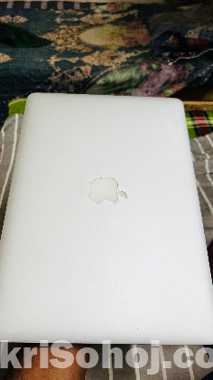 MacBook Air 13-inch, 2017